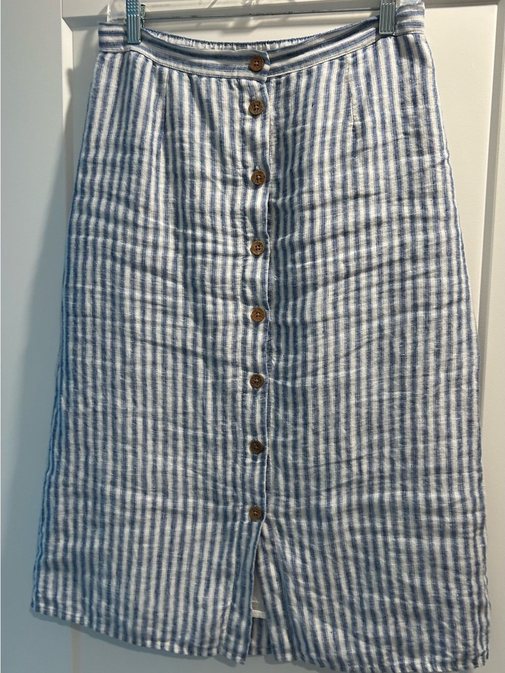 Faherty Blue & White Vertical-Stripe Button Midi Skirt